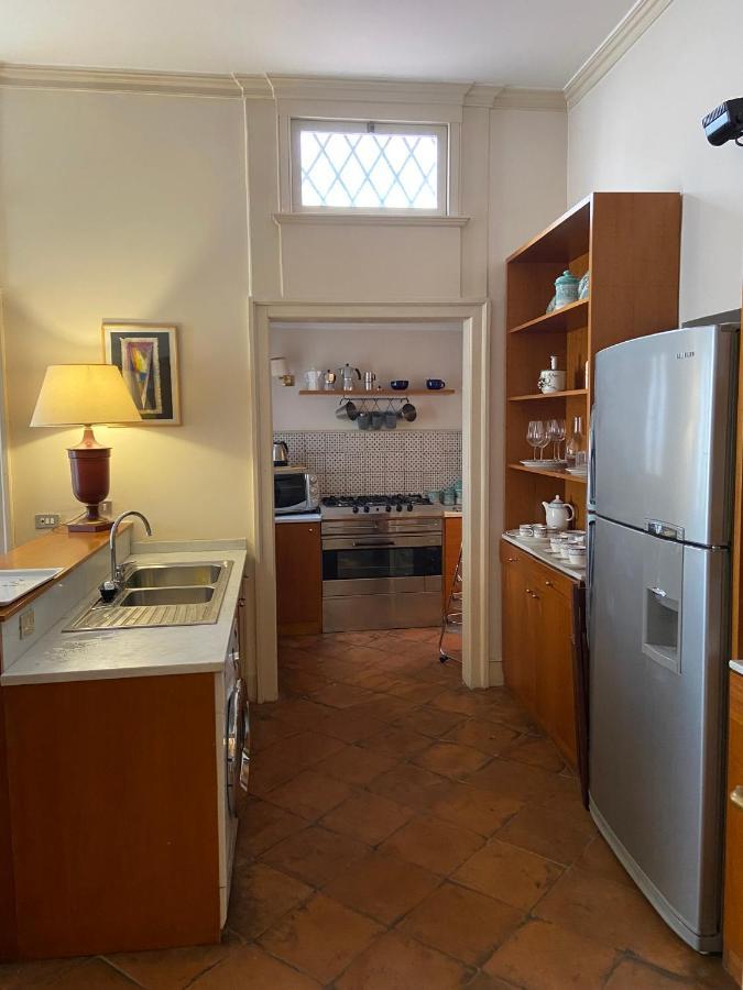 Royal Apartment In San Domenico Maggiore Naples Exterior photo